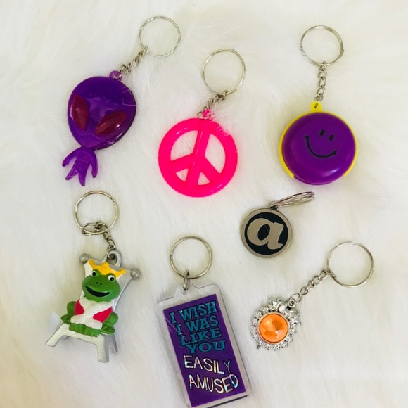 Accessories - Vintage 90s Keychain Bundle!